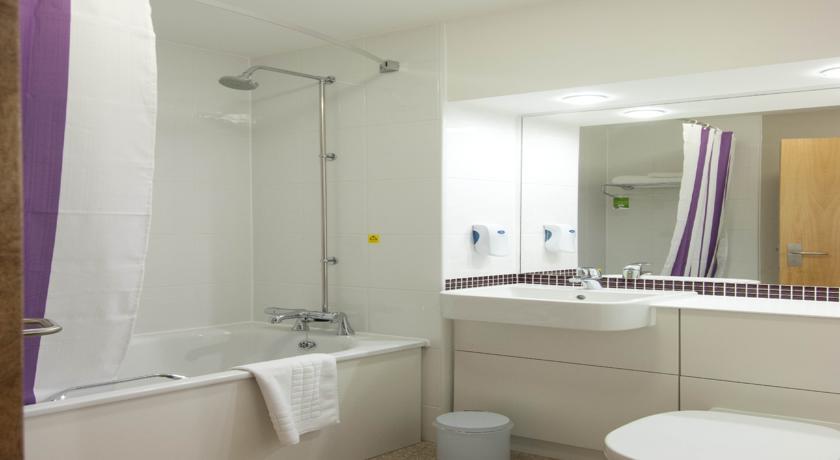 Premier Inn Chester Central - North Eksteriør bilde