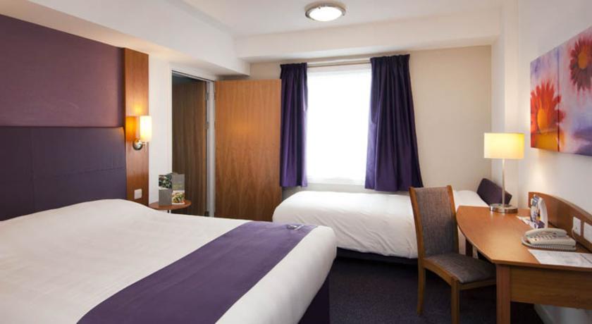 Premier Inn Chester Central - North Rom bilde