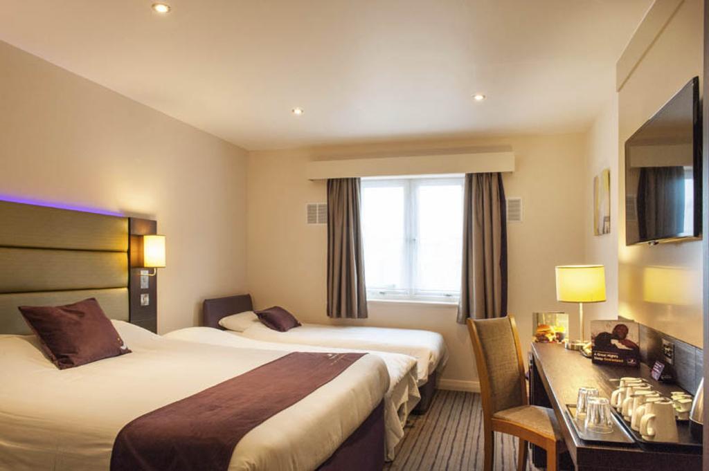 Premier Inn Chester Central - North Eksteriør bilde