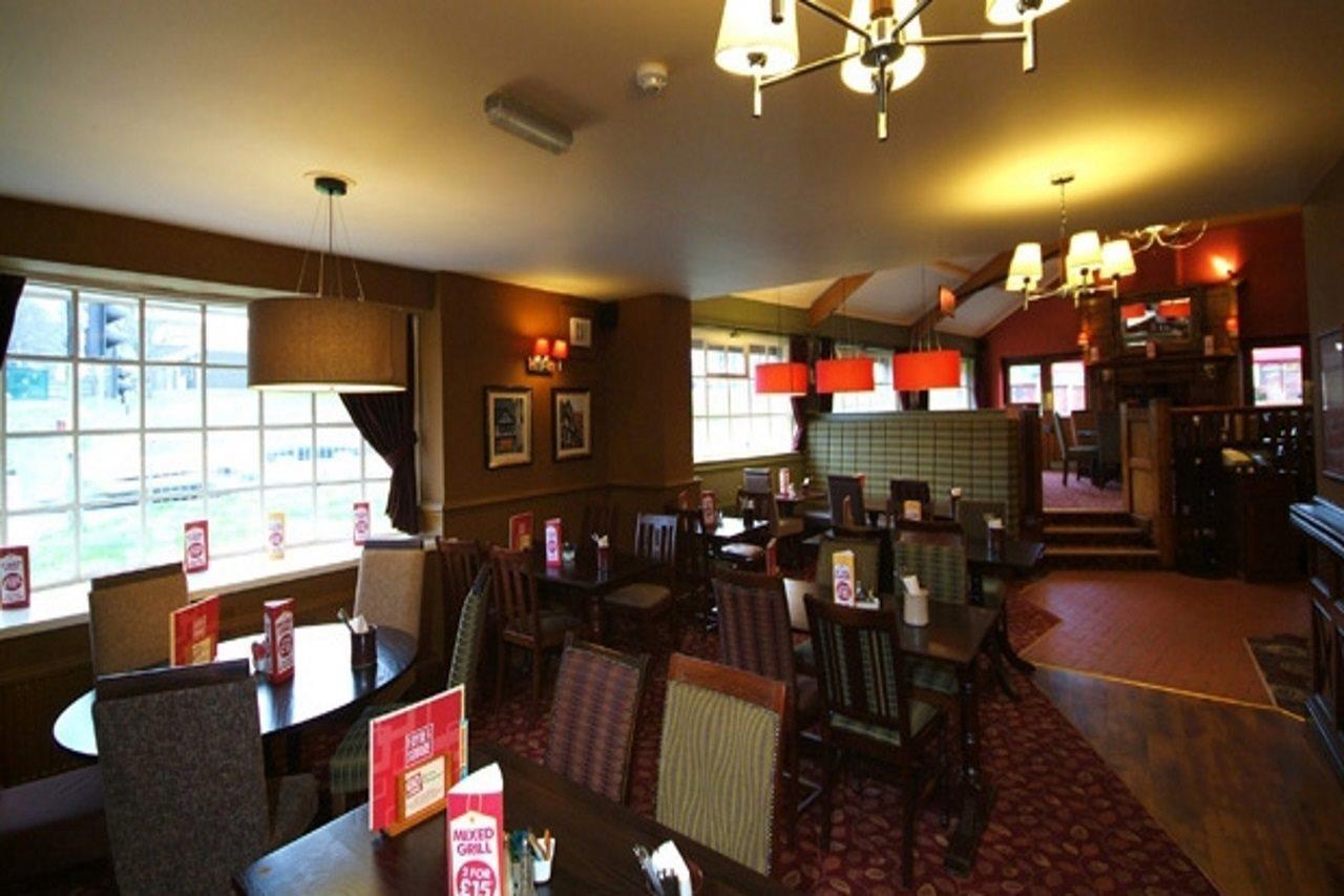 Premier Inn Chester Central - North Eksteriør bilde